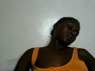 Prettygirl6's Live Webcam