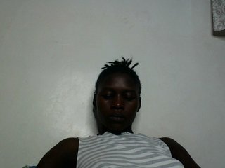 Prettygirl6's Live Webcam