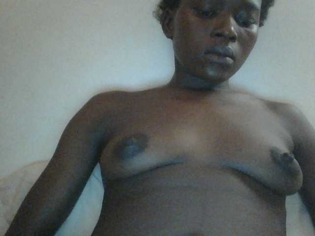 Prettygirl6 webcam bongacams model stream image