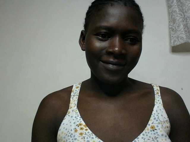 Prettygirl6 live cam on BongaCams