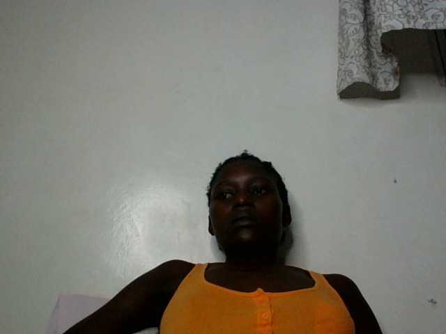 Prettygirl6 webcam bongacams model stream image