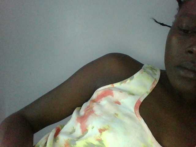 Prettygirl6 webcam bongacams model stream image