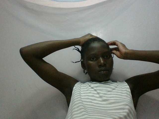 Prettygirl6 live cam on BongaCams