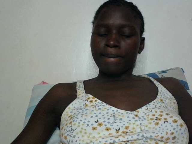 Prettygirl6 live cam on BongaCams