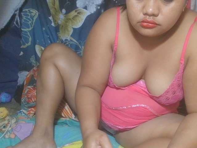 Prettyrams live cam on BongaCams