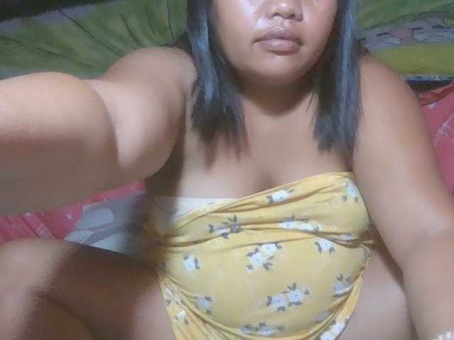 Prettyrams live cam on BongaCams