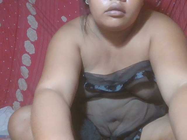 Prettyrams live cam on BongaCams