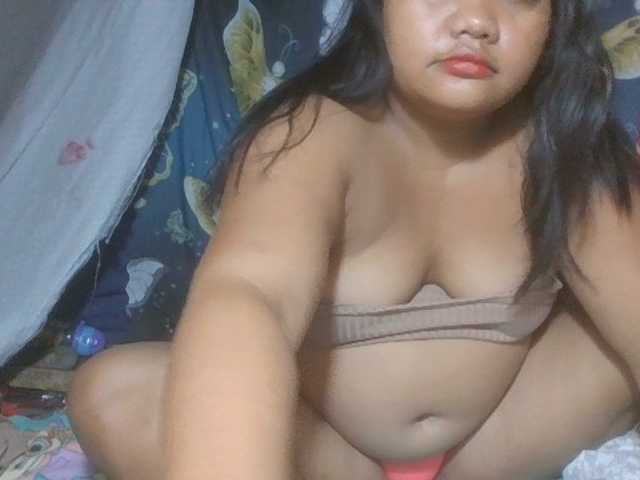Prettyrams live cam on BongaCams