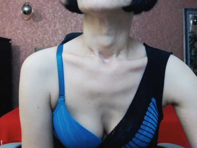KalystaSwiss live cam on BongaCams