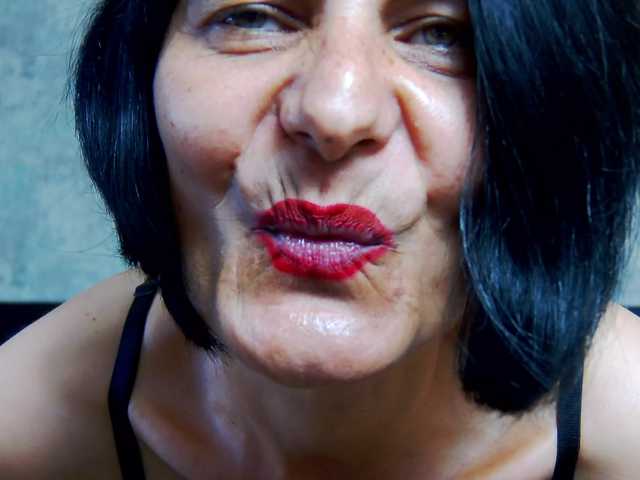 KalystaSwiss live cam on BongaCams