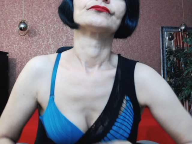 KalystaSwiss live cam on BongaCams