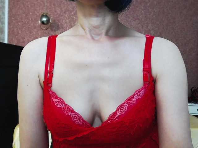 KalystaSwiss live cam on BongaCams
