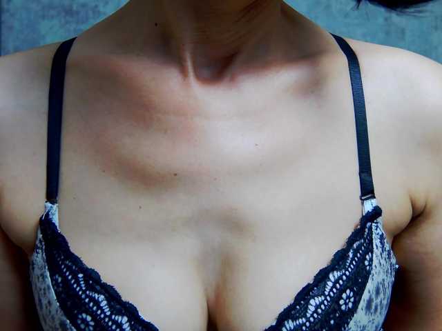 KalystaSwiss live cam on BongaCams