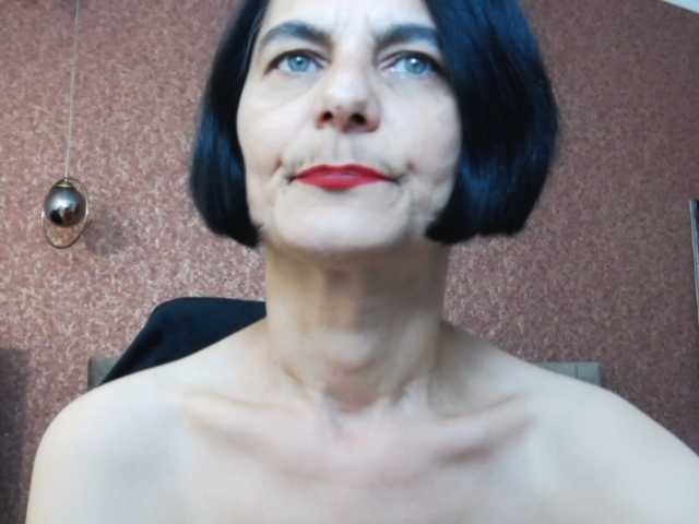 KalystaSwiss live cam on BongaCams