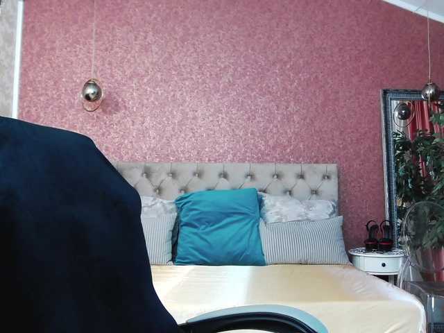 KalystaSwiss live cam on BongaCams