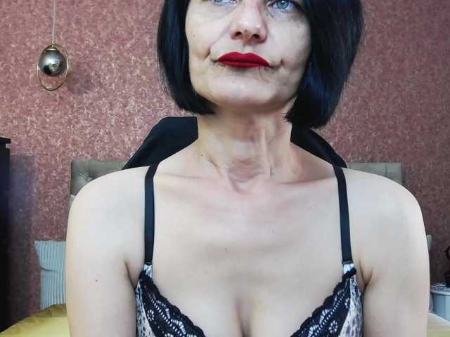 KalystaSwiss live cam on BongaCams