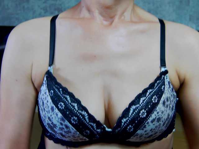 KalystaSwiss live cam on BongaCams