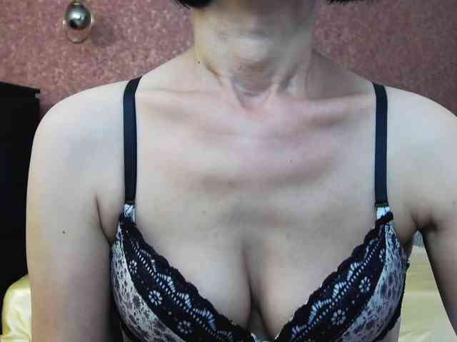 KalystaSwiss Live Webcam on BongaCams