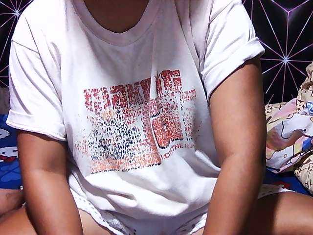 Pinaybebe02 live cam on BongaCams