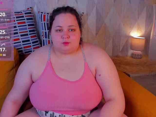 Moonlit-Adelee webcam