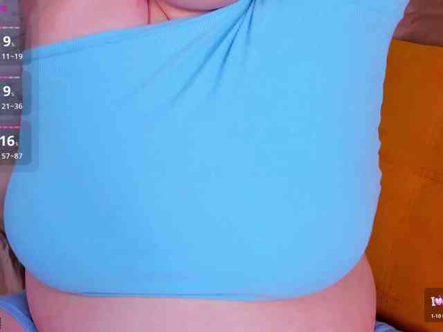 Moonlit-Adelee webcam