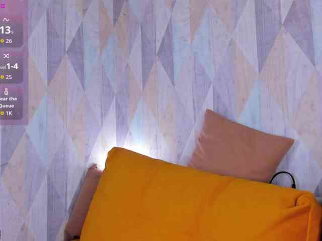 Moonlit-Adelee webcam