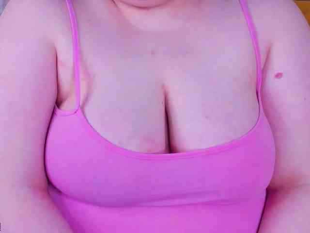 Moonlit-Adelee webcam