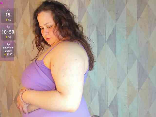 Moonlit-Adelee webcam