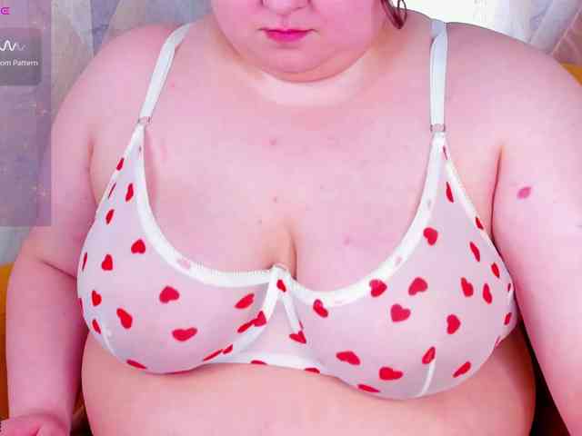 Moonlit-Adelee webcam