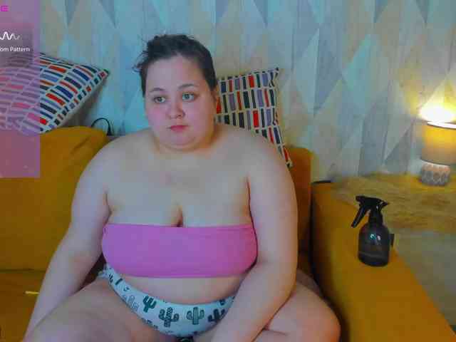 Moonlit-Adelee webcam