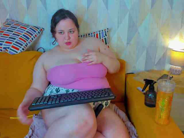 Moonlit-Adelee webcam