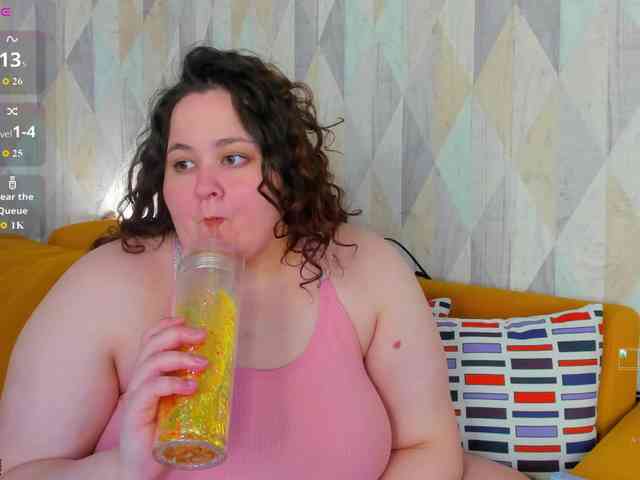 Moonlit-Adelee webcam