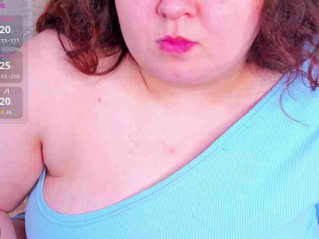 Moonlit-Adelee webcam