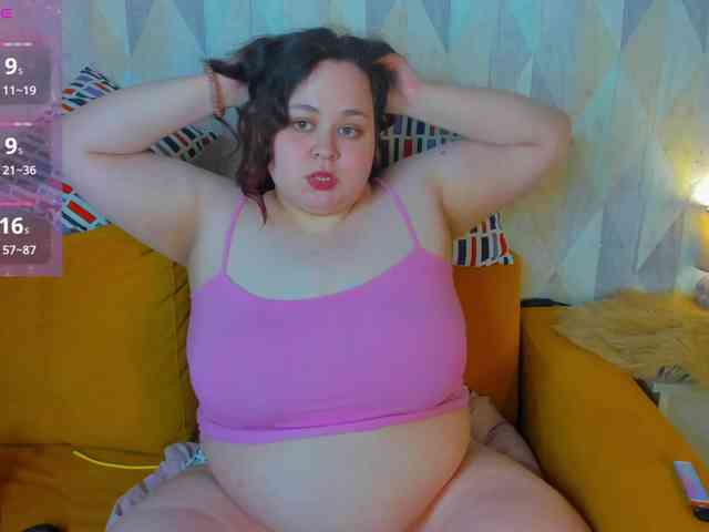 Moonlit-Adelee webcam