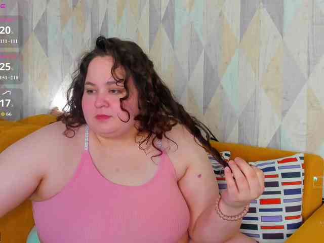 Moonlit-Adelee webcam