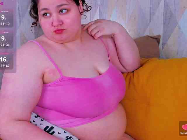 Moonlit-Adelee webcam