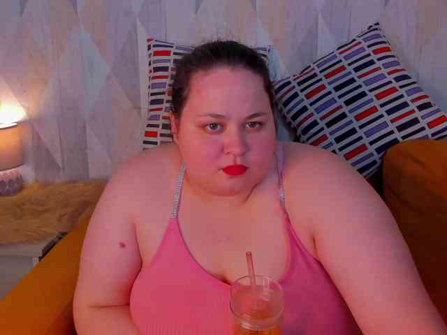 Moonlit-Adelee webcam