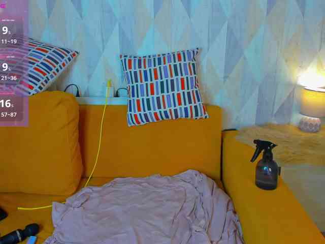 Moonlit-Adelee webcam