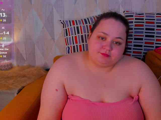 Moonlit-Adelee webcam