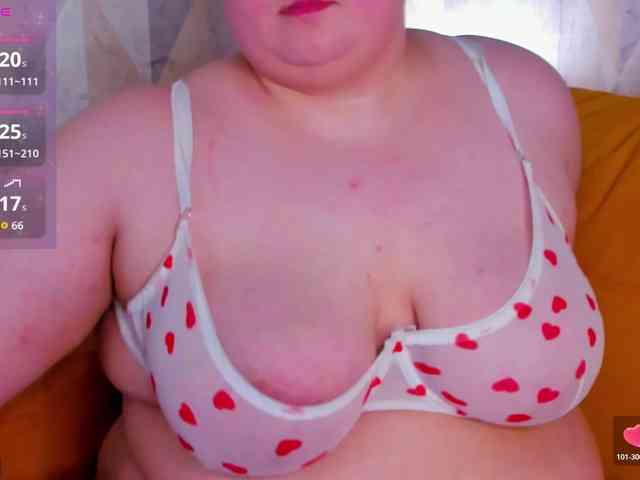 Moonlit-Adelee webcam