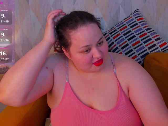 Moonlit-Adelee webcam