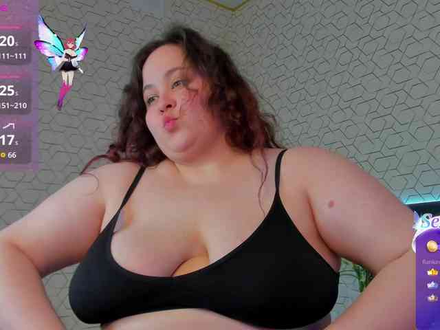 Moonlit-Adelee webcam