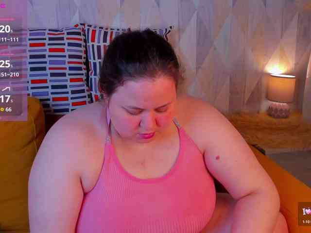 Moonlit-Adelee webcam