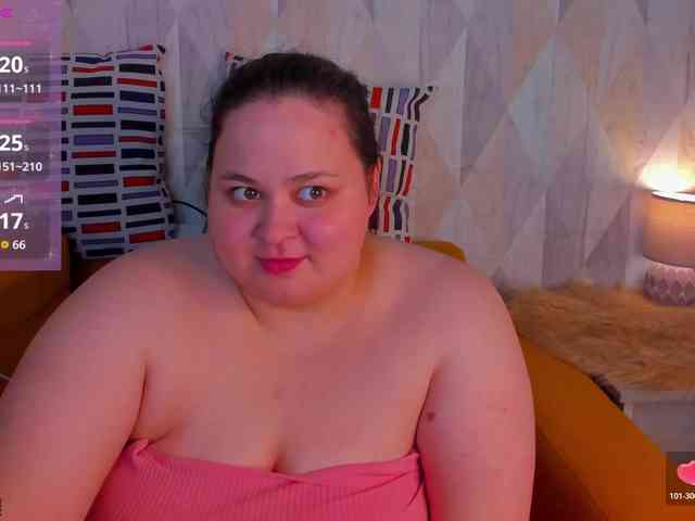 Moonlit-Adelee webcam