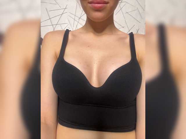 kiraflame5 live cam on BongaCams