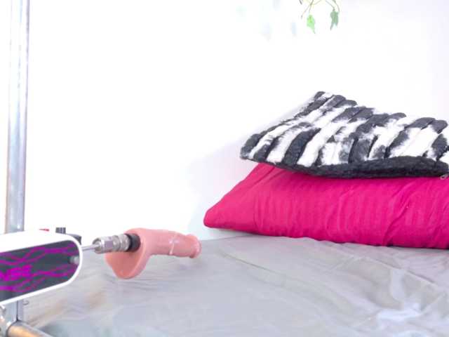 Vanessa-Mejiia live cam on BongaCams