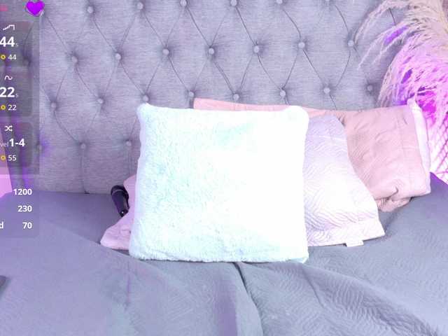 Vanessa-Mejiia's BongaCams show and profile