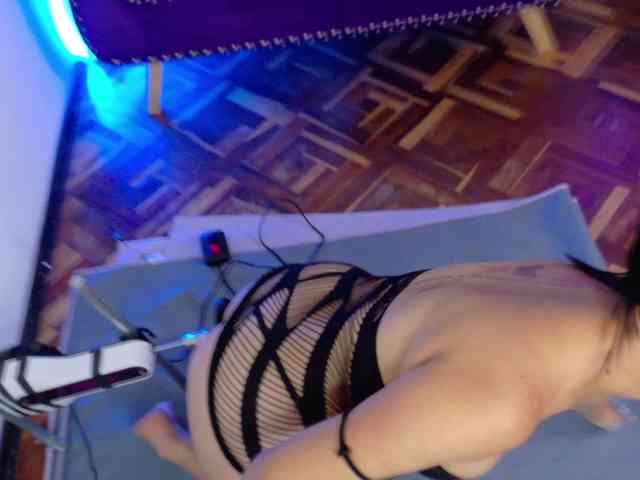 Vanessa-Mejiia webcam