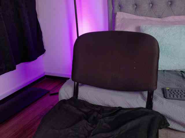 Vanessa-Mejiia webcam