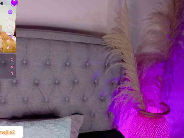 Vanessa-Mejiia webcam